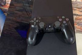 للبيع PS4