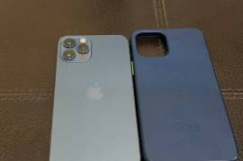 iPhone 12 Pro 256gb للبيع 