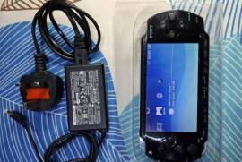 PSP SONY PHAT P1000 للبيع 