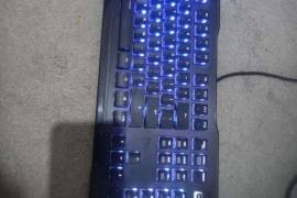 للبيع Mechanical RGB Gaming Keyboard
