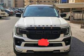 FORD EVERST 2025 للبيع 