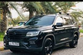 للبيع جيب ام جي RX8 2022