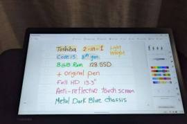 Toshiba Laptop للبيع 